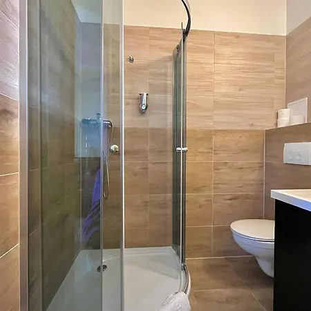Hostel Dv Morski - Z Prywatnymi łazienkami Gdynia