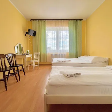 Hostel Dv Morski - Z Prywatnymi Lazienkami