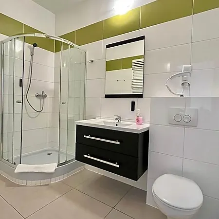 Dv Morski - Z Prywatnymi Lazienkami Hostel