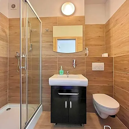 Hostel Dv Morski - Z Prywatnymi Lazienkami Gdynia