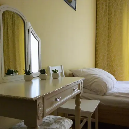 Dv Morski - Z Prywatnymi łazienkami Hostel Gdynia