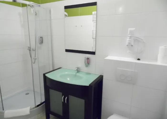 Dv Morski - Z Prywatnymi Lazienkami Hostel *