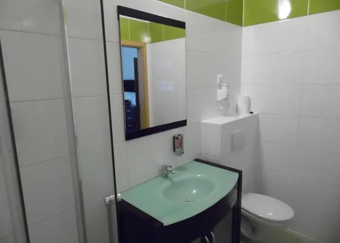 Hostel Dv Morski - Z Prywatnymi Lazienkami Gdynia